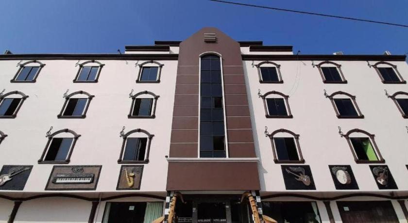 The Music Hotel Kangboi Exterior photo